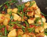 Foto langkah ke 3 dari resep 11.Sambal goreng kentang buncis.
