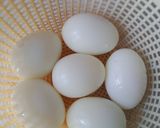 Foto langkah ke 2 dari resep Telur Bumbu Kuning.