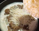 Foto langkah ke 3 dari resep Spaghetti Alfredo.