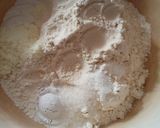 A picture of step 2 of Fried meatpie.