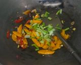 Foto langkah ke 5 dari resep Tumis Kembang Kol Buncis.