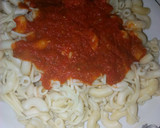 A picture of step 1 of Macaroni and stew.