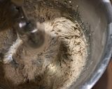 Foto langkah ke 5 dari resep Banana baileys cake with seeds.