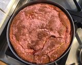 Une image de l'étape 12 de Gâteau bi-couche aux pralines roses.