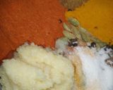 A picture of step 1 of Badami chicken qorma.