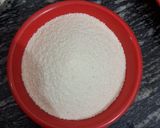 A picture of step 1 of Rava Upma.