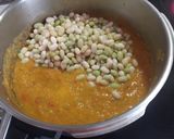 Foto del paso 4 de la receta: Pochas a la Navarra con verduras en olla exprés
