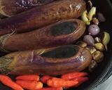 Foto langkah ke 3 dari resep Pecak Terong Bakar.