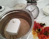 Foto del passaggio 1 della ricetta Torta di cachi e cioccolato