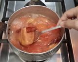 A picture of step 2 of Red Sauce Pasta.