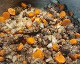 Ho Fun Noodles with Beef and Vegetables recipe step 2 photo