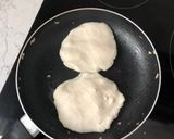 Foto del paso 2 de la receta: Arepas venezolanas, de reina pepiada