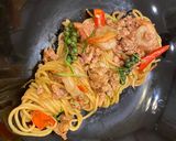 รูปขั้นตอนการทำที่ 8 ของ สปาเก็ตตี้ขี้เมาหมูเบค่อนกุ้ง Spaghetti Kee Mao Pork Bacon Shrimp