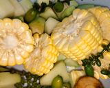 Foto langkah ke 1 dari resep Sayur Asem Betawi.