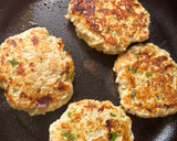 Foto del paso 3 de la receta: Hamburguesa de pollo 🐥