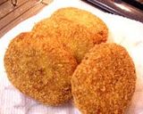 A picture of step 10 of Meaty Pork Croquettes.