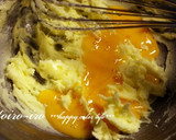 A picture of step 4 of Kabocha Squash and Sesame Drop Cookies.