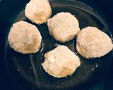 Foto del paso 3 de la receta: Croquetas de calamares en su tinta súper cremosas