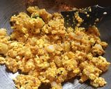 A picture of step 6 of Chena / Paneer Sandwich.
