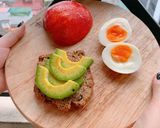 Hình bước làm 1 của món Bánh mì bơ + táo + trứng