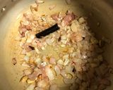 A picture of step 2 of Fish Machboos.