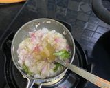 A picture of step 2 of Kilimeen Curry.