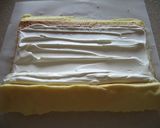 A picture of step 13 of Moist and Spongy Souffle Roll Cake.