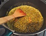 A picture of step 4 of Passion Fruit Syrup.
