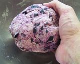 A picture of step 3 of Luxurious and Rich Blueberry Bagels.