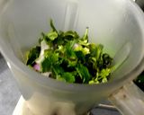A picture of step 2 of Pudina Chutney.