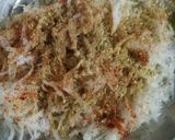 A picture of step 2 of Radish paratha.
