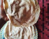 A picture of step 2 of Flat bread toast.
