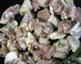 A picture of step 2 of Yakitori-style Chicken in a Frying Pan.