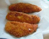 A picture of step 4 of Cheesy Chicken Tender Katsu.