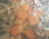 Foto del paso 7 de la receta: Pollo con verduras estilo Harissa en olla de cocción lenta