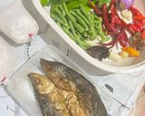 Foto langkah ke 1 dari resep Gulai Ikan Sale (Bandeng Asap).