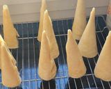 صورة لخطوة 1 من وصفة اقماع التورتيلا بحشوة الدجاج والجبن 🧀