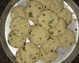 A picture of step 2 of Farali aloo tikki with creamy tomato chutney.