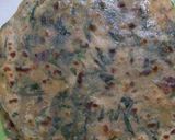A picture of step 2 of Methi paratha.