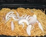 A picture of step 9 of Chowmein Without Green Vegetables.