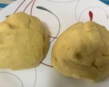 A picture of step 3 of Bangali Moong Dal Pitha.