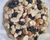 A picture of step 4 of Dry fruit Chikki.