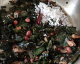 முருங்கைக்கீரை வேர்க்கடலை பொரியல் (Drumstick leaves peanut fry) ரெசிபி ஸ்டேப் 6 புகைப்படம்