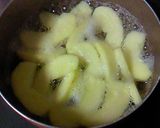 A picture of step 3 of Crunchy Apple Mousse.