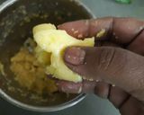 A picture of step 1 of Salsa stuffed Corn Tamales.