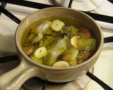 A picture of step 4 of Oyster al Ajillo.