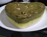 A picture of step 9 of Trirangi Dhokla Cake.