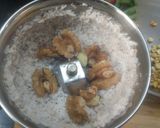 வால்நட் சட்னி (Walnut CHutney in Tamil) ரெசிபி ஸ்டேப் 2 புகைப்படம்