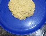 A picture of step 2 of Potato chilli Pancake.