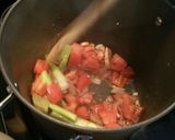 A picture of step 2 of Quick Bun Rieu (Crab Meat Ball Noodle Soup).